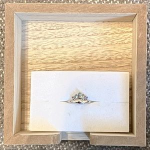 Iridescent Purple Baguette Stones in Tiara Shape